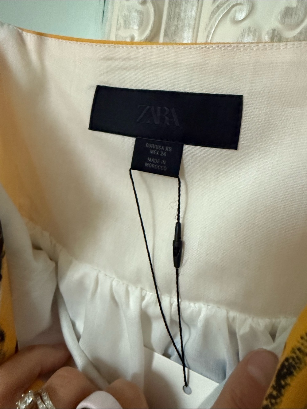 Zara women’s summer dress - Picture 4 of 4